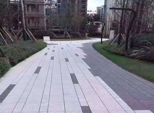 ��ɽ�߶�����·��ש����